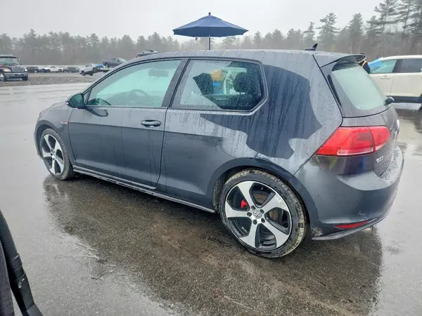 3VWYT7AU4GM034368 2016 VOLKSWAGEN GTI - Image 2