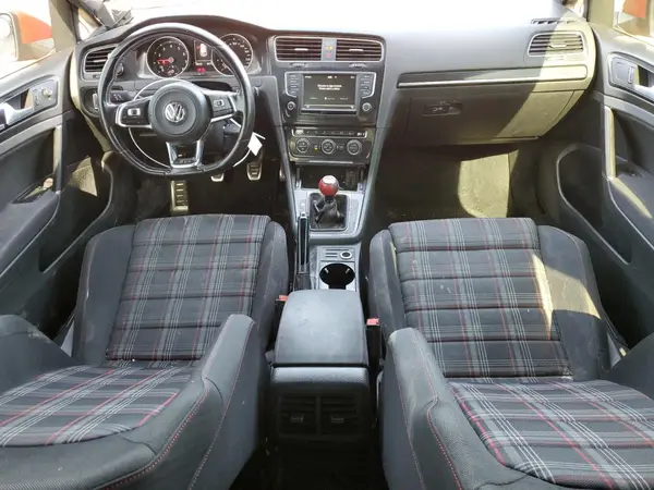 3VWYT7AU5GM026134 2016 VOLKSWAGEN GTI - Image 8
