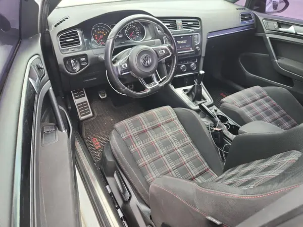 3VWYT7AU5GM066259 2016 VOLKSWAGEN GTI - Image 8