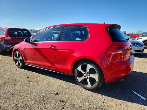 3VWYT7AU6GM067646 2016 VOLKSWAGEN GTI - Image 2