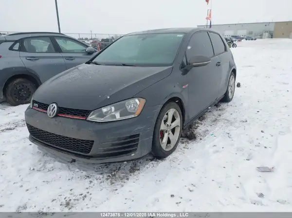 3VWYT7AU6HM058642 2017 VOLKSWAGEN GTI - Image 2