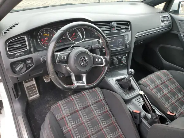 3VWYT7AU8GM012714 2016 VOLKSWAGEN GTI - Image 8