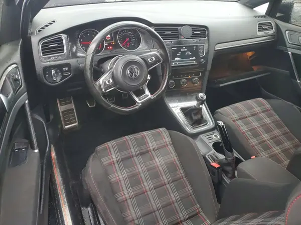 3VWYT7AU8GM040870 2016 VOLKSWAGEN GTI - Image 8