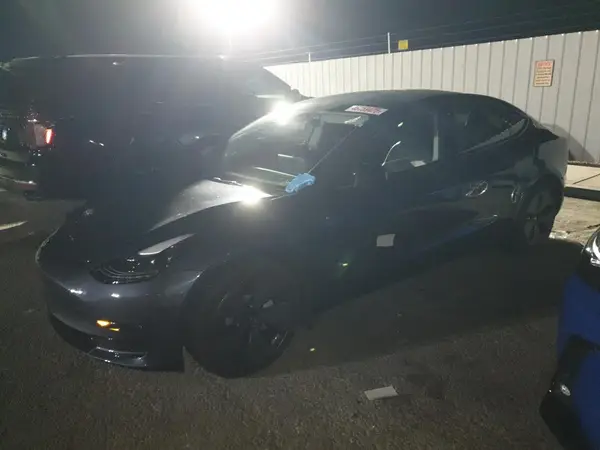 482498 2023 TESLA MODEL 3