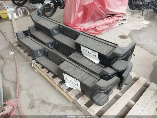 4BUMPERS 2023 FORD F350 - Image 8