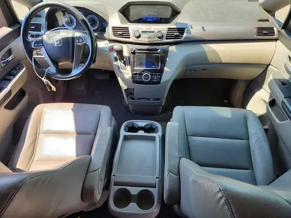 4FNRL5H62HB003242 2017 HONDA ODYSSEY - Image 8