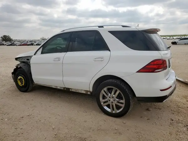 4JGDA0EB0GA633834 2016 MERCEDES-BENZ GLE - Image 2