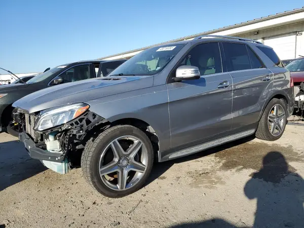 4JGDA0EB0GA776590 2016 MERCEDES-BENZ GLE - Image 1