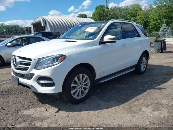 4JGDA0EB1GA664722 2016 MERCEDES-BENZ GLE - Image 2