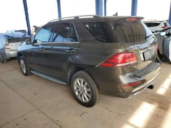 4JGDA0EB5GA665405 2016 MERCEDES-BENZ GLE - Image 2