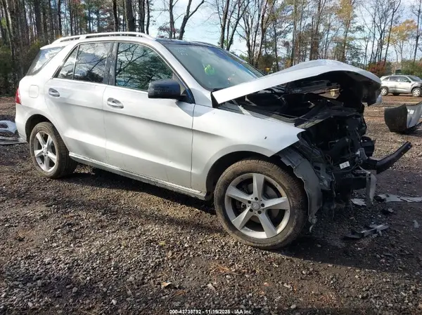 4JGDA0EBXGA742544 2016 MERCEDES-BENZ GLE - Image 1