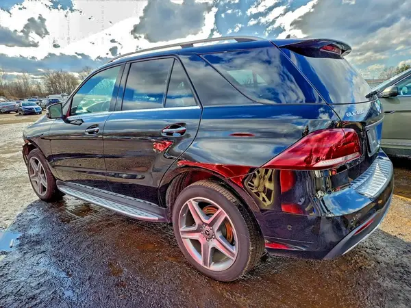 4JGDA5GB0HA912535 2017 MERCEDES-BENZ GLE - Image 2