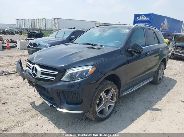 4JGDA5GB0JB097723 2018 MERCEDES-BENZ GLE - Image 2