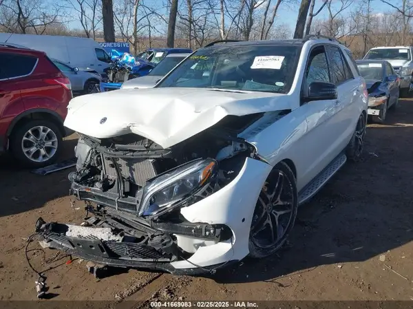 4JGDA5GB0JB163073 2018 MERCEDES-BENZ GLE - Image 2
