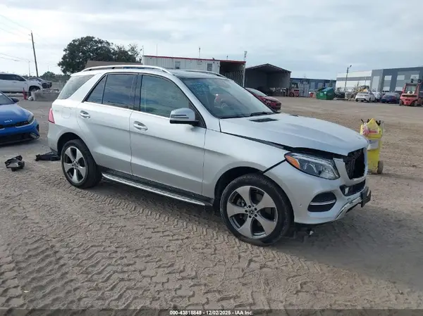 4JGDA5GB0KB211687 2019 MERCEDES-BENZ GLE - Image 1