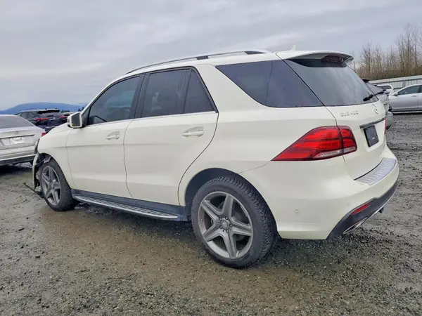 4JGDA5GB1GA695205 2016 MERCEDES-BENZ GLE - Image 2