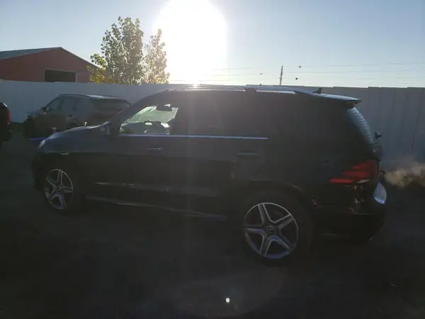 4JGDA5GB1JB167018 2018 MERCEDES-BENZ GLE - Image 2