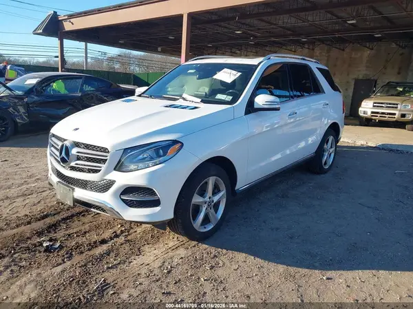 4JGDA5GB1KB204943 2019 MERCEDES-BENZ GLE - Image 2