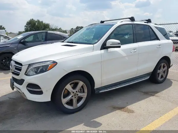 4JGDA5GB1KB209401 2019 MERCEDES-BENZ GLE - Image 2