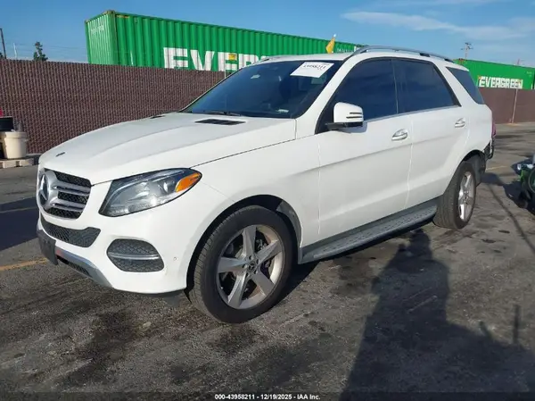 4JGDA5GB1KB213903 2019 MERCEDES-BENZ GLE - Image 2