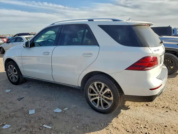 4JGDA5GB1KB218857 2019 MERCEDES-BENZ GLE - Image 2