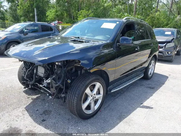 4JGDA5GB2KB211268 2019 MERCEDES-BENZ GLE - Image 2