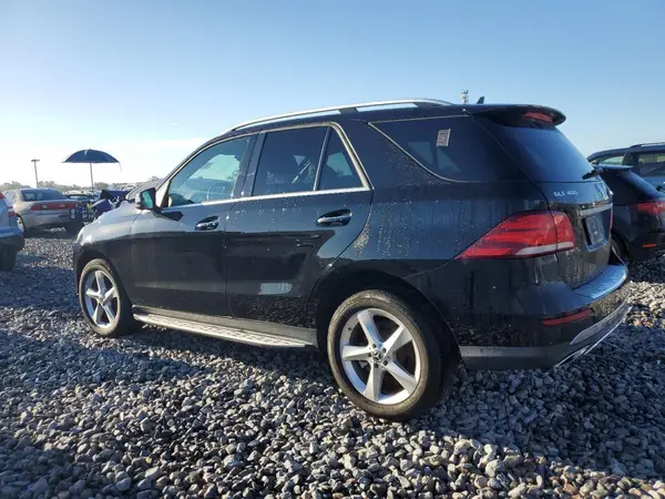 4JGDA5GB2KB214705 2019 MERCEDES-BENZ GLE - Image 2