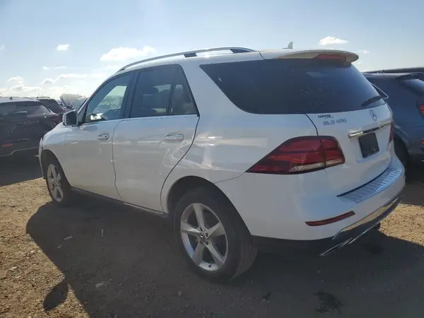 4JGDA5GB2KB216034 2019 MERCEDES-BENZ GLE - Image 2