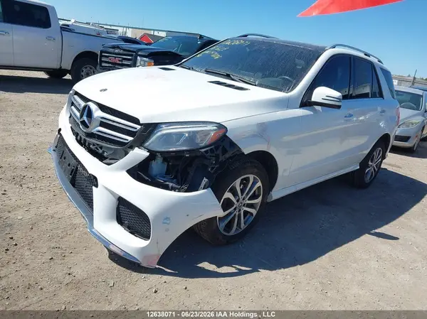 4JGDA5GB3JB147806 2018 MERCEDES-BENZ GLE - Image 2
