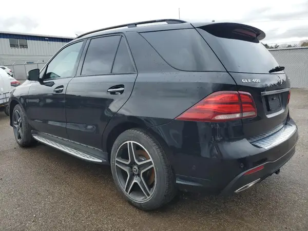 4JGDA5GB3JB163228 2018 MERCEDES-BENZ GLE - Image 2