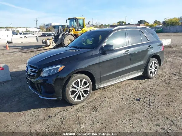 4JGDA5GB3JB182524 2018 MERCEDES-BENZ GLE - Image 2