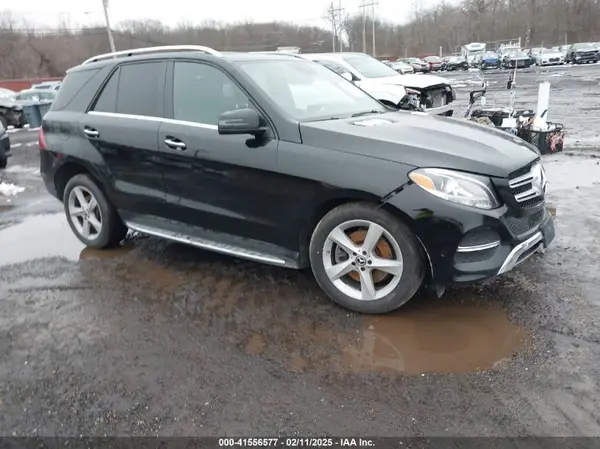 4JGDA5GB3KB207679 2019 MERCEDES-BENZ GLE - Image 1