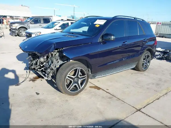 4JGDA5GB3KB210937 2019 MERCEDES-BENZ GLE - Image 2