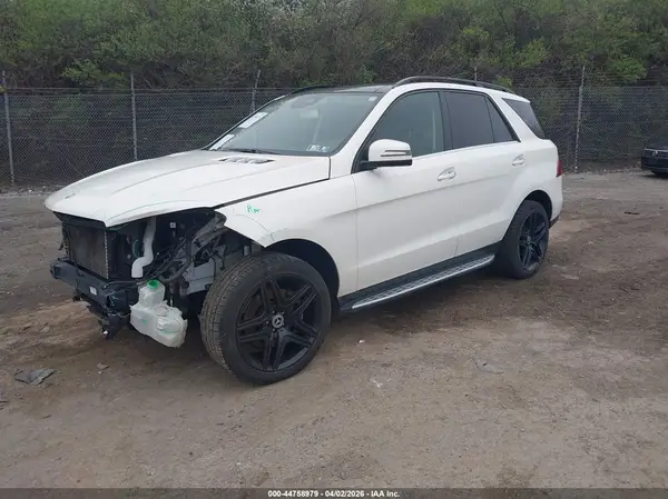 4JGDA5GB3KB214647 2019 MERCEDES-BENZ GLE - Image 2