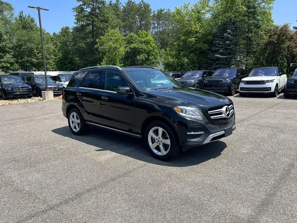 4JGDA5GB3KB215765 2019 MERCEDES-BENZ GLE - Image 1