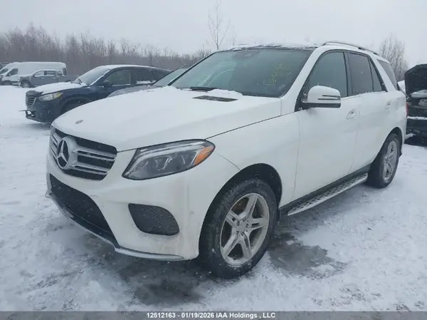 4JGDA5GB4JB080908 2018 MERCEDES-BENZ GLE - Image 2