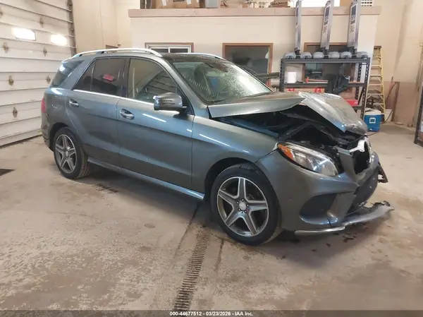 4JGDA5GB5HA850226 2017 MERCEDES-BENZ GLE - Image 1