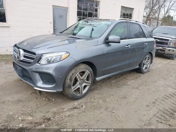 4JGDA5GB5JB040238 2018 MERCEDES-BENZ GLE - Image 2