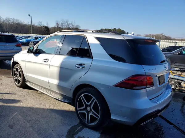 4JGDA5GB6HA879458 2017 MERCEDES-BENZ GLE - Image 2