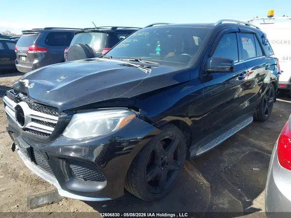 4JGDA5GB6JB158413 2018 MERCEDES-BENZ GLE - Image 2