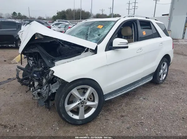 4JGDA5GB6KB208714 2019 MERCEDES-BENZ GLE - Image 2