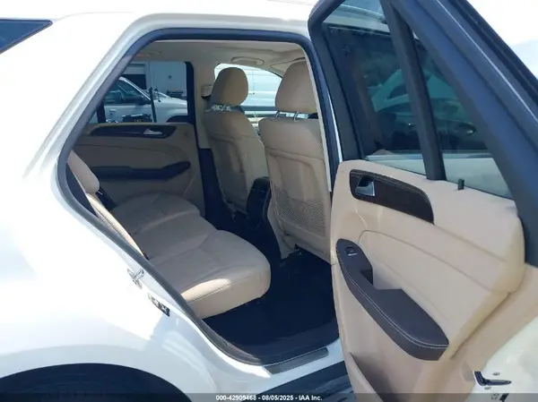 4JGDA5GB6KB215386 2019 MERCEDES-BENZ GLE - Image 8
