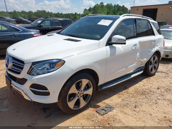 4JGDA5GB7KB211752 2019 MERCEDES-BENZ GLE - Image 2