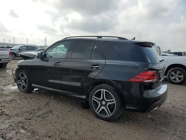 4JGDA5GB8GA685769 2016 MERCEDES-BENZ GLE - Image 2