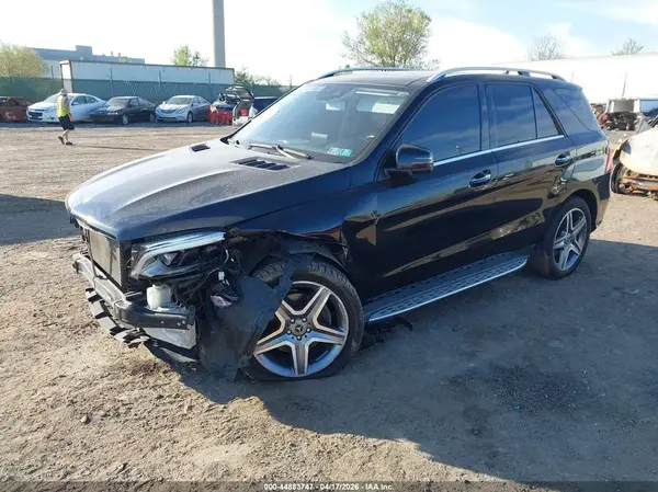 4JGDA5GB8GA741659 2016 MERCEDES-BENZ GLE - Image 2