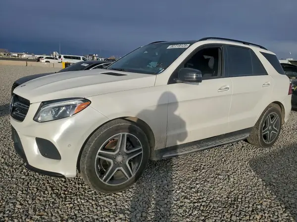 4JGDA5GB8HA890686 2017 MERCEDES-BENZ GLE - Image 1