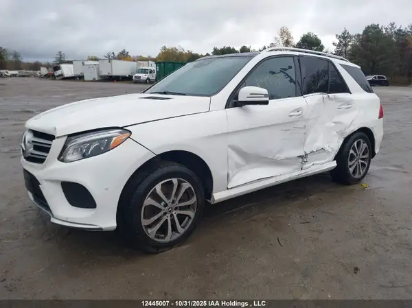 4JGDA5GB8JB047815 2018 MERCEDES-BENZ GLE - Image 2