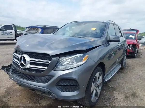 4JGDA5GB8KB212778 2019 MERCEDES-BENZ GLE - Image 2