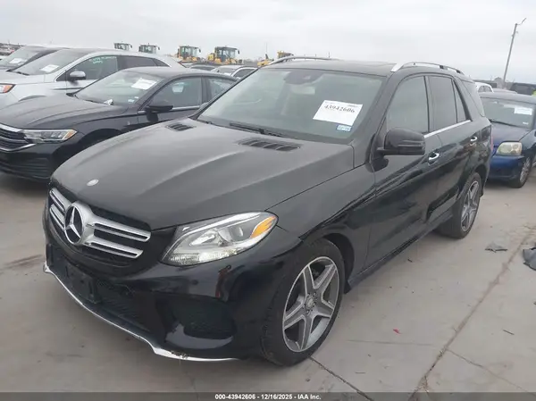 4JGDA5GB9HA867630 2017 MERCEDES-BENZ GLE - Image 2