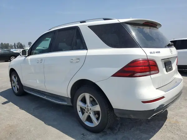 4JGDA5GB9KB204463 2019 MERCEDES-BENZ GLE - Image 2